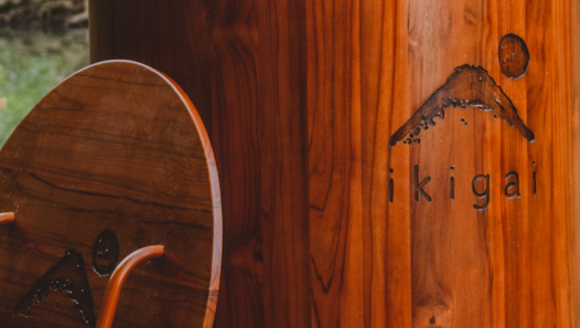 Teak ice bath Indonesia solution for resorts, gyms, spas, and hospitality wellness amenities.